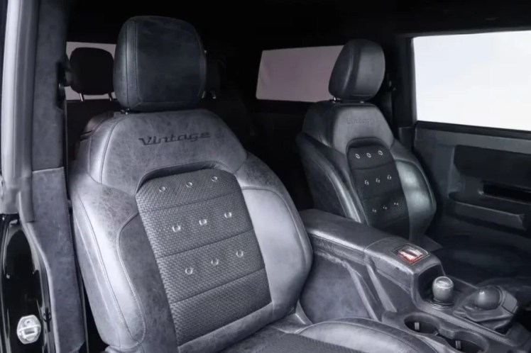 ford bronco kevin hart asta