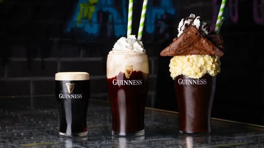 Da qualche tempo, alcuni pub inglesi hanno iniziato a vendere il Guinness Milkshake, ovvero un frullato alla birra Guinness