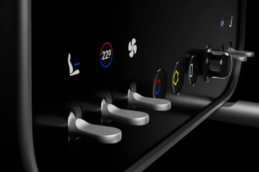 Ferrari Luce elettrica interni disegnati da Jony Ive Apple