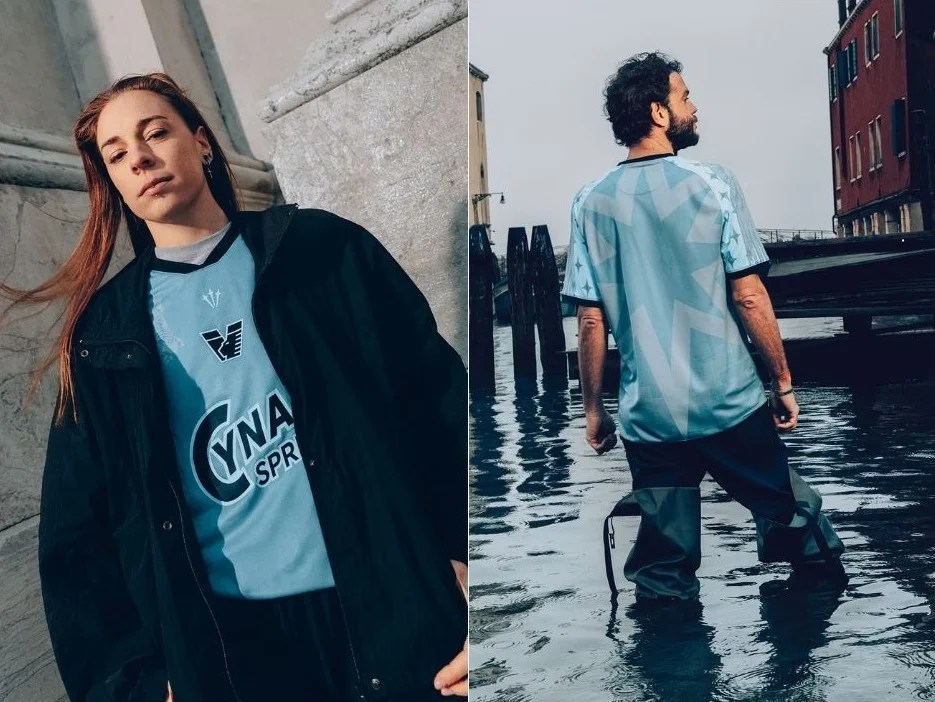 La maglia del Venezia sta facendo diventar pazzo il web