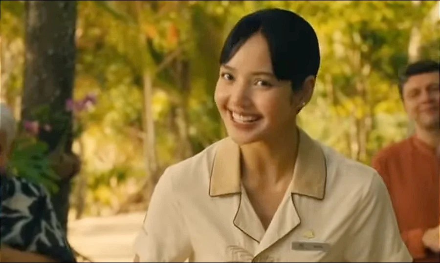 La ricordate in The White Lotus? Lisa si unisce alla famiglia Nike