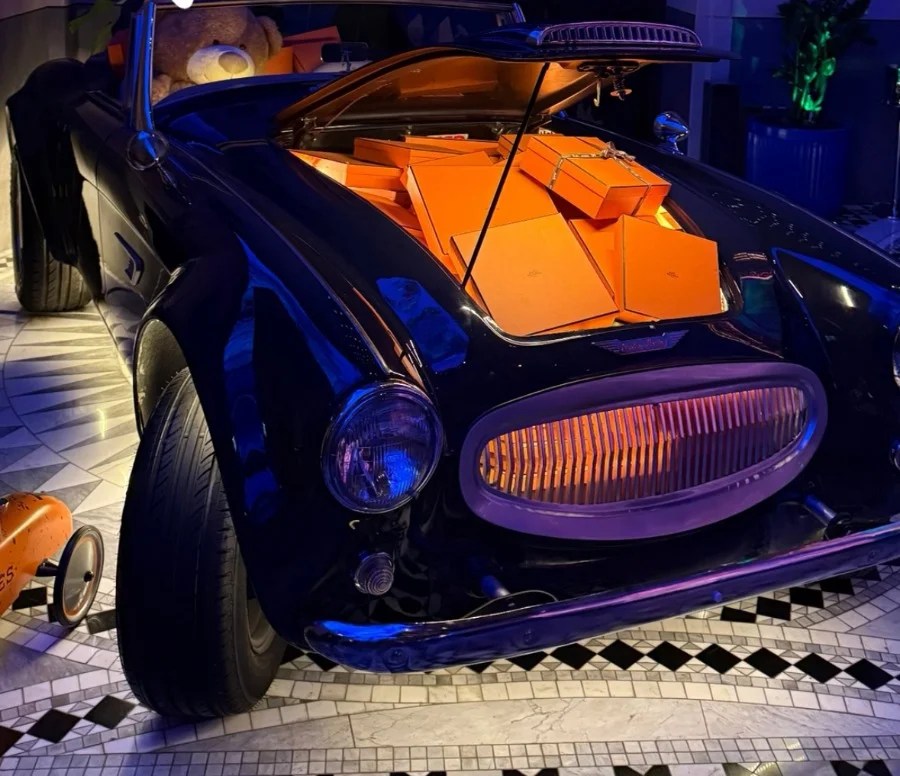 Siamo stati a Zenon - il ristorante di Dubai dedicato totalmente a Hermès