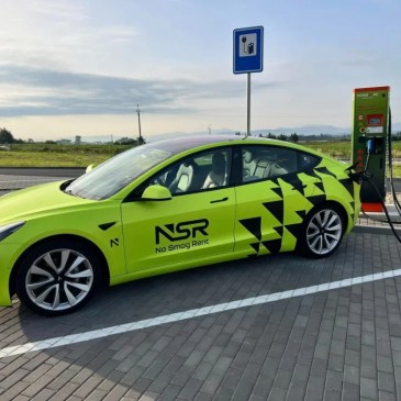 Dalla Polonia alla Sicilia: 2.900 km in Tesla