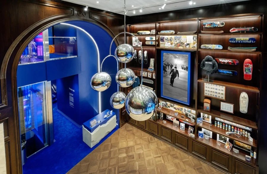 facebook meta negozio fisico fifth avenue new york city