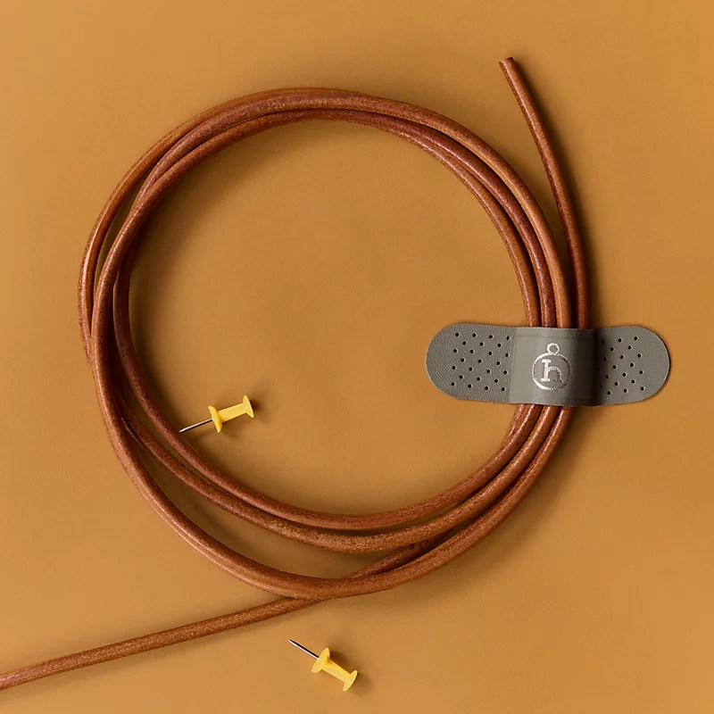 Hermès si è fare cerotti: costano 200 dollari