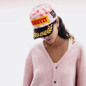 Il cappellino Pirelli per il Gran Premio di Formula 1 del Giappone non è per i deboli di cuore