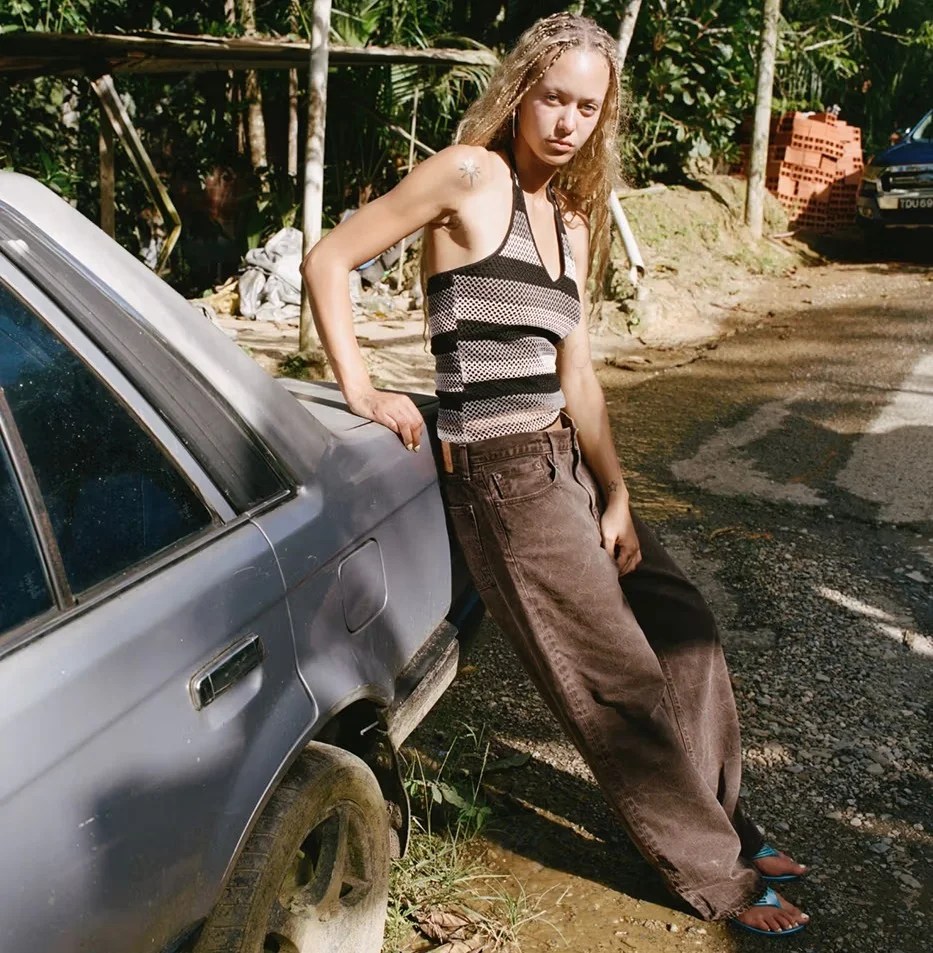 Levi's e 194 Local si sono inventati una collezione che sembra pensata per Bali