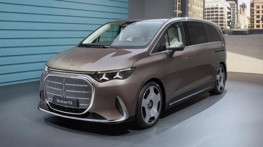 Mercedes svela la 'Grand Limousine elettrica: ecco il van VLE