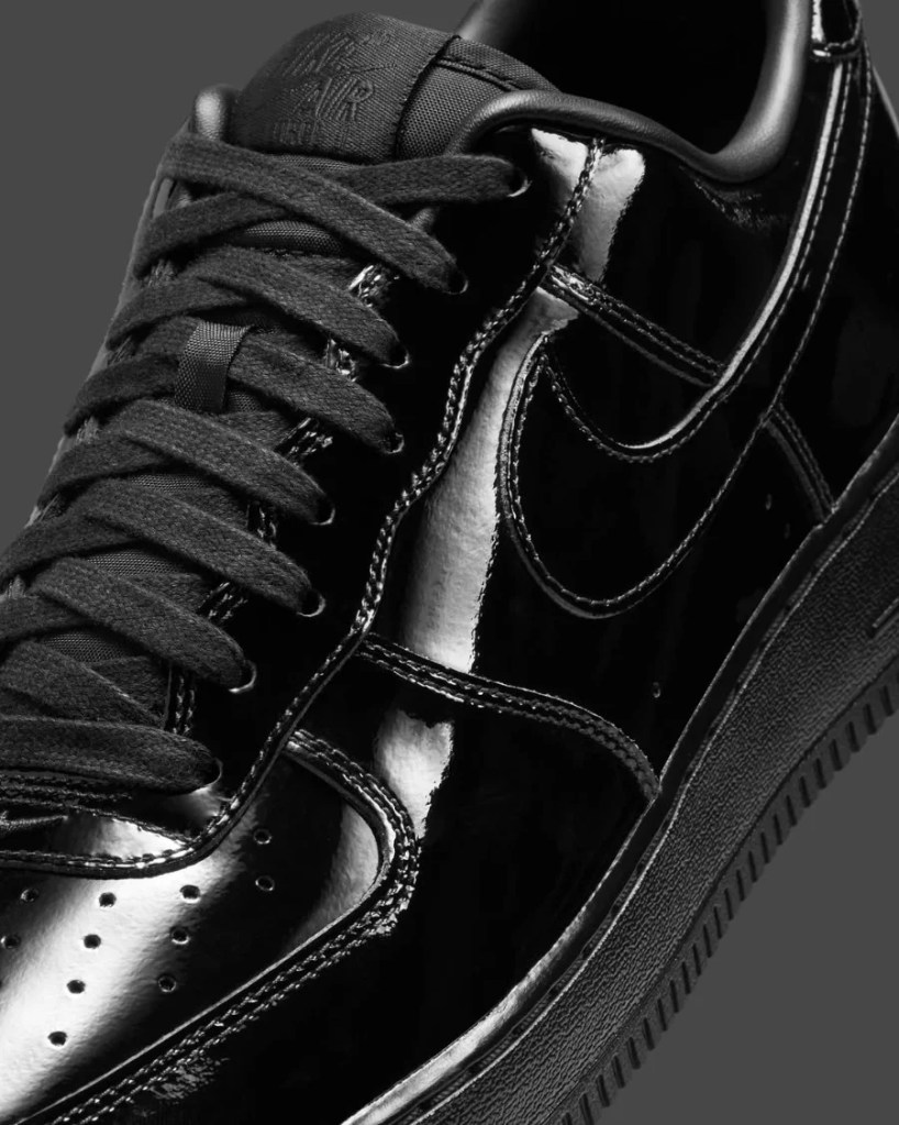 Nike vuole che ci mettiamo le Air Force 1 ai matrimoni