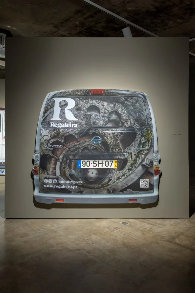 Questo artista di Los Angeles si è messo a dipingere ritratti di furgoni