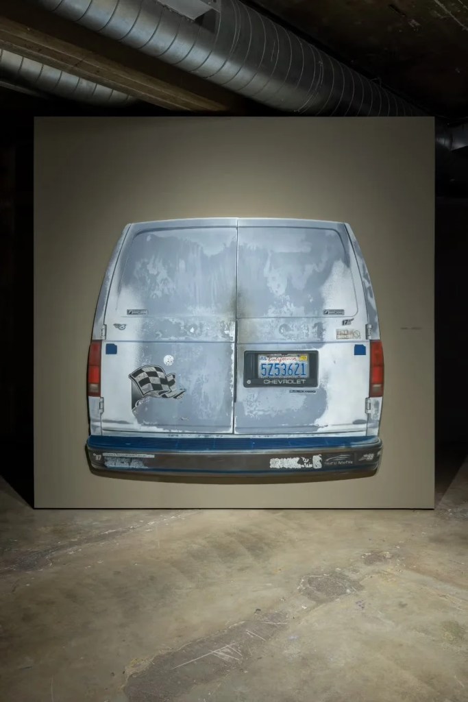 Questo artista di Los Angeles si è messo a dipingere ritratti di furgoni