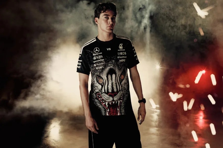 Y-3 - un brand condiviso da adidas e il designer giapponese Yohji Yamamoto - ha appena svelato una nuova collezione dedicata al team Mercedes-AMG Petronas F1