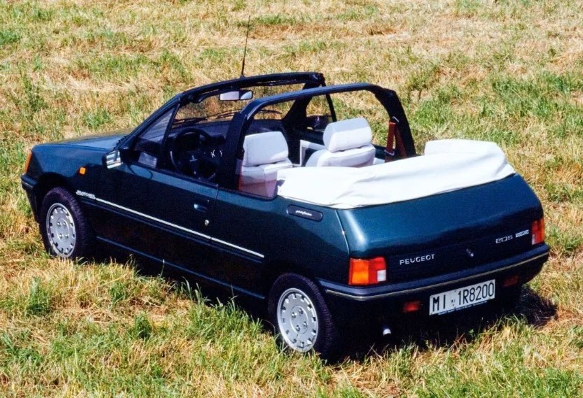 4 decenni di Peugeot 205 GTI Cabriolet - la piccola francese scappottata compie 40 anni