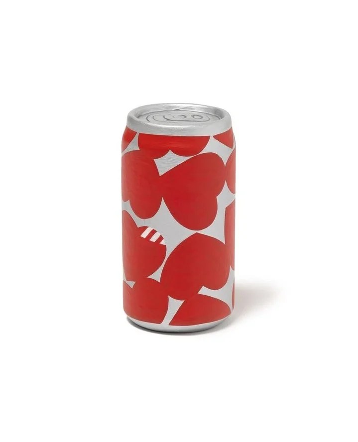 Coca-Cola e Human Made- l'estetica di NIGO trasforma l'iconica lattina in un pezzo da collezione