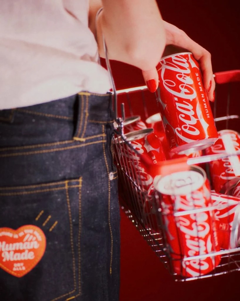 Coca-Cola e Human Made- l'estetica di NIGO trasforma l'iconica lattina in un pezzo da collezione