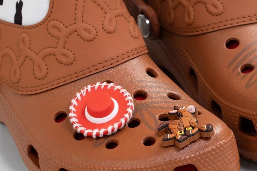 Crocs scatenatissima: arriva la collezione ispirata a Toy Story