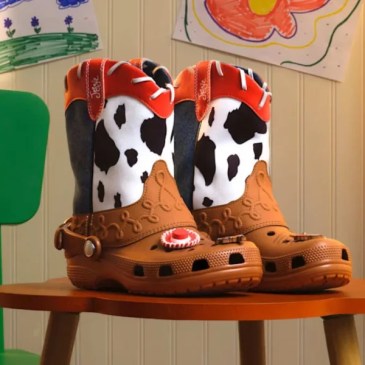 Crocs scatenatissima: arriva la collezione ispirata a Toy Story