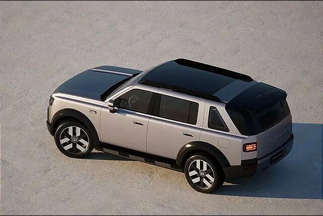 Nuovo Freelander: ecco le prime immagini del veicolo che diventa brand