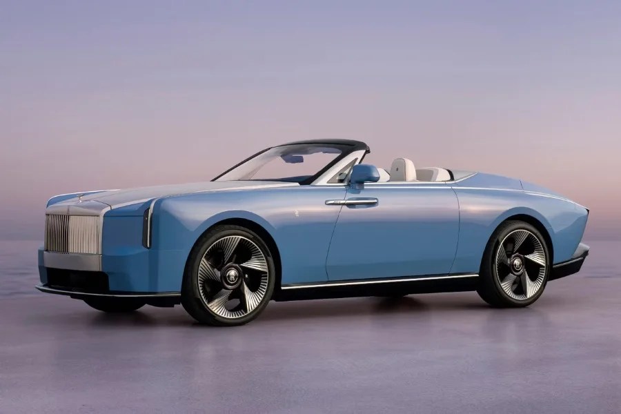 Rolls-Royce va avanti con la propria strategia delle one-off: arriva Project Nightingale