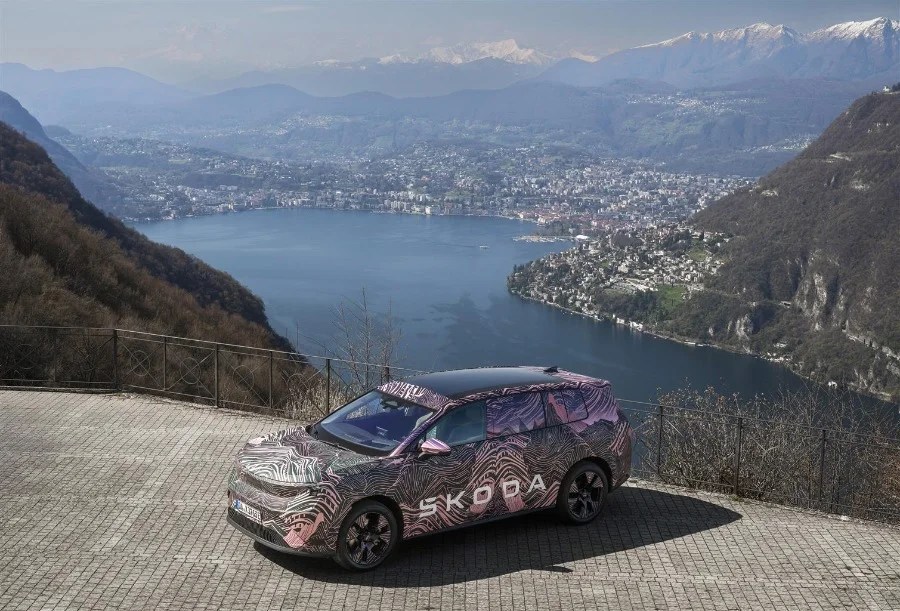 skoda peaq suv debutto