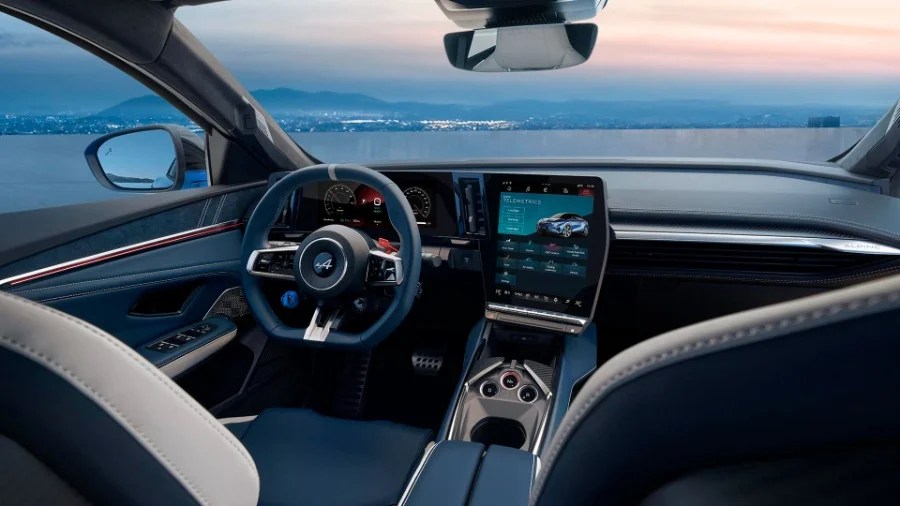 Svelato il listino ufficiale di Alpine 390 in Italia - e i prezzi non sono alla portata di tutti