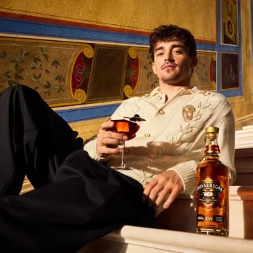 Charles Leclerc ha firmato un whisky di 16 anni