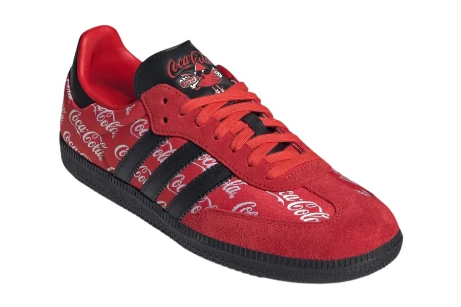 Coca Cola prosegue la conquista del mondo del marketing: arrivano le adidas Samba