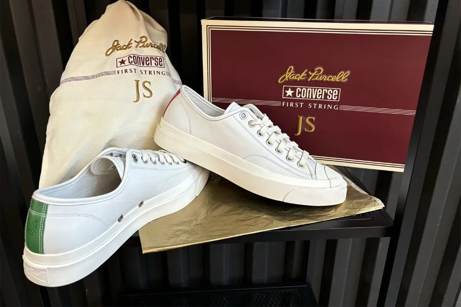 Converse ha realizzato scarpe personalizzate per Jannik Sinner in occasione degli Internazionali d'Italia 3