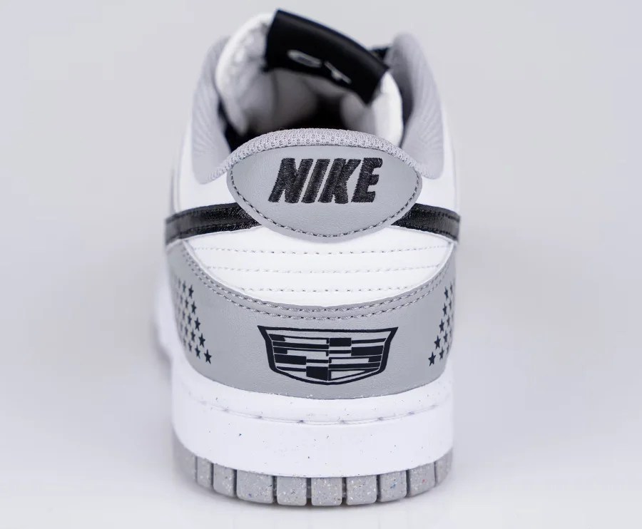 Nike ha svelato un paio di Dunk per il team Cadillac F1 - ma c'è un grosso ma