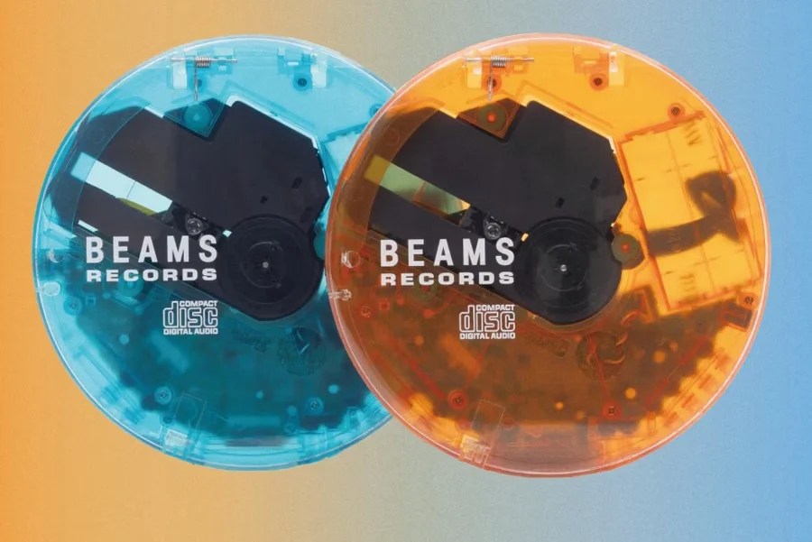 Sì grazie! Beams riporta in vita il lettore CD portatile cuffie
