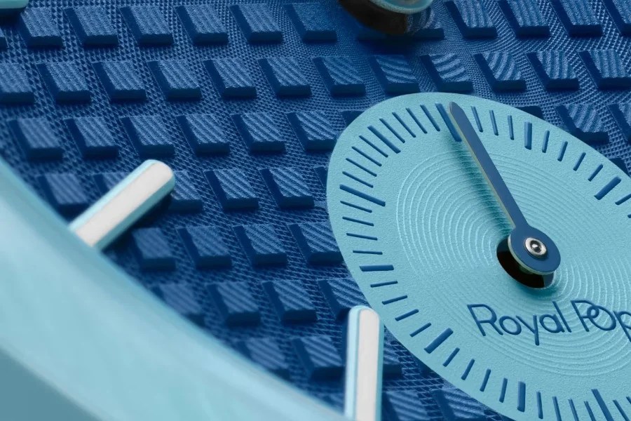 Stanno tutti impazzendo per la collaborazione Audemars Piguet x Swatch