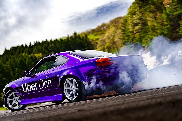 Uber lancia 'Uber Drift' a Tokyo con Nissan Silvia S15 e Nissan 180SX