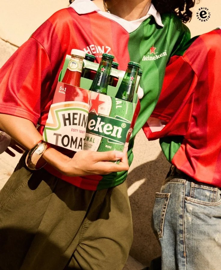 La cosa più 'americana' di sempre_ Heineken vende un six pack con birre e... ketchup
