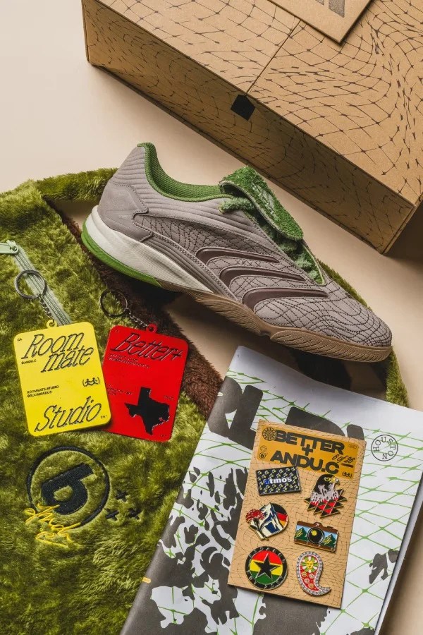 La mania delle scarpe da calcetto da usare alle feste colpisce anche adidas Predator