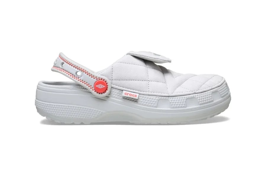 Questa collaborazione fra Umbro e Crocs non ce l’aspettavamo