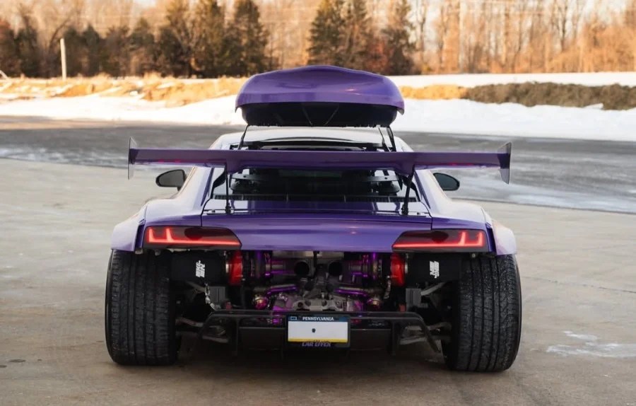 Il rapper Lil Uzi Vert gira con un’Audi R8 ispirata agli anime