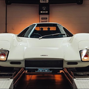 MSO riporta in vita McLaren M6GT fosse stata costruita ieri