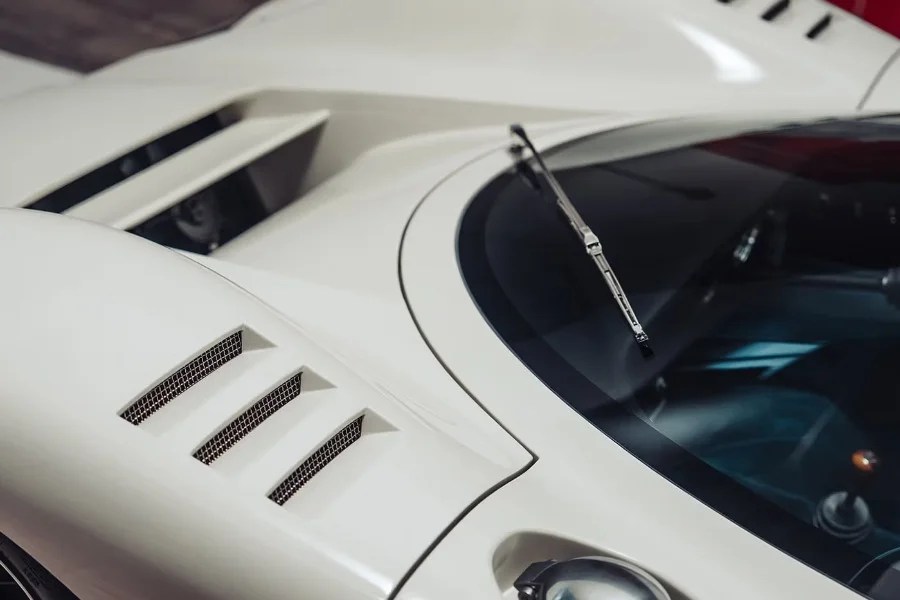 MSO riporta in vita McLaren M6GT fosse stata costruita ieri