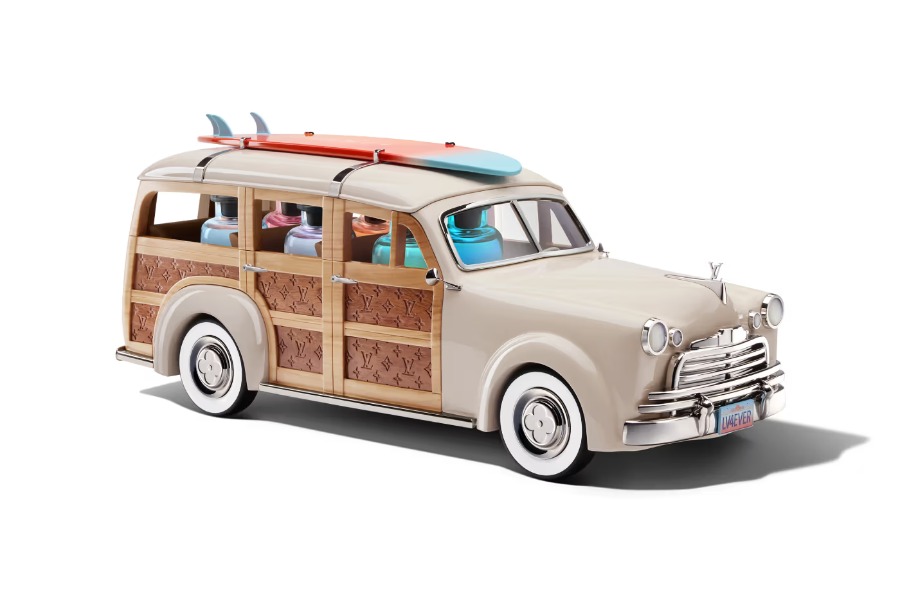 Questa woody wagon è una confezione di profumi di Louis Vuitton che costa quanto un'auto