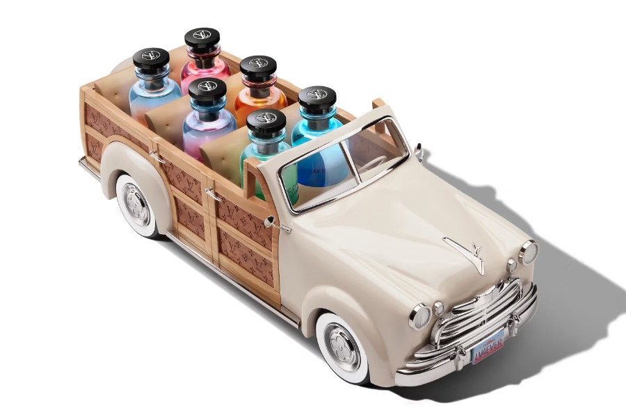 Questa woody wagon è una confezione di profumi di Louis Vuitton che costa quanto un'auto