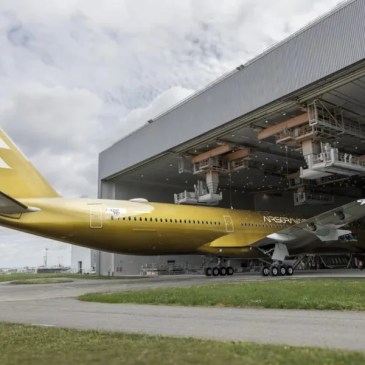 Questi spettacolari Airbus A350 sembrano usciti da un videogioco ma non lo sono e vi portano a Taiwan