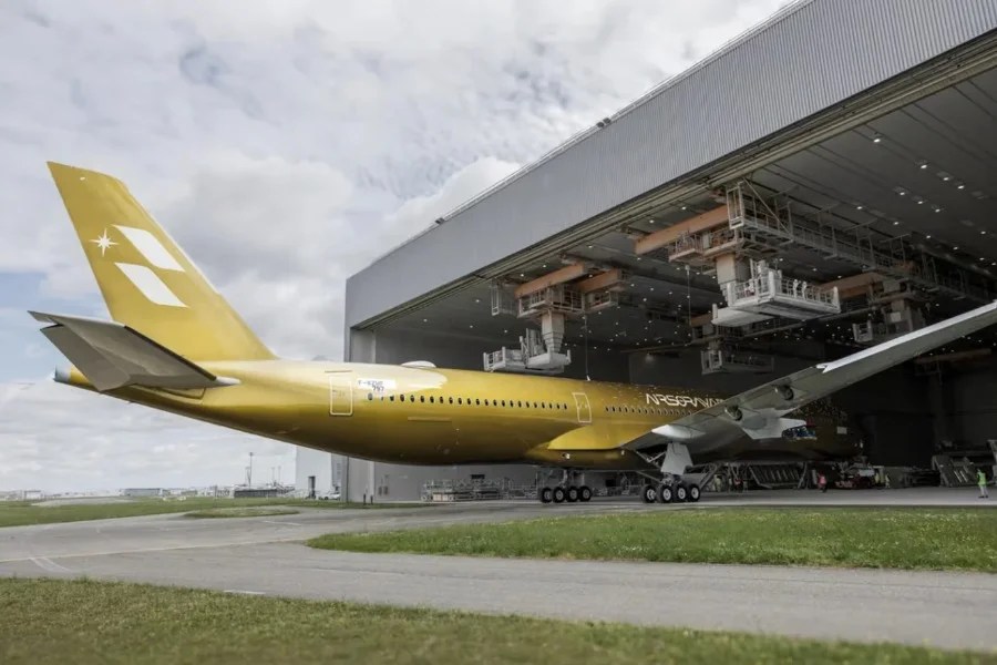 Questi spettacolari Airbus A350 sembrano usciti da un videogioco ma non lo sono e vi portano a Taiwan