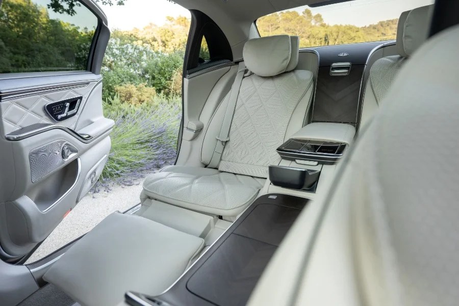 Torna il jet privato da strada: ecco Mercedes-Maybach Classe S aggiornata