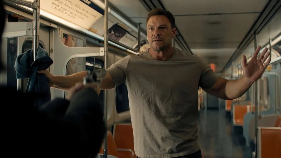 Prime immagini di Reacher 4 e Neagley (ma manca il trailer)