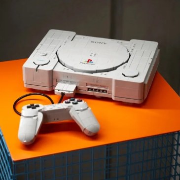 LEGO ha creato una PlayStation 1 incredibilmente realistica in scala quasi 1:1
