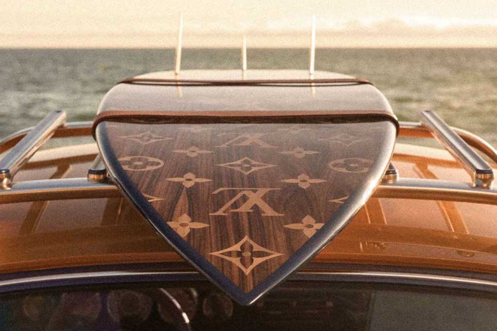Louis Vuitton si è messa a fare auto con Porsche e Singer