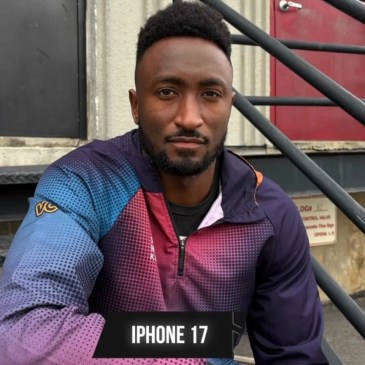 Marques Brownlee si è fatto una foto con ogni iPhone dal primo al 17, e i commenti non hanno pietà