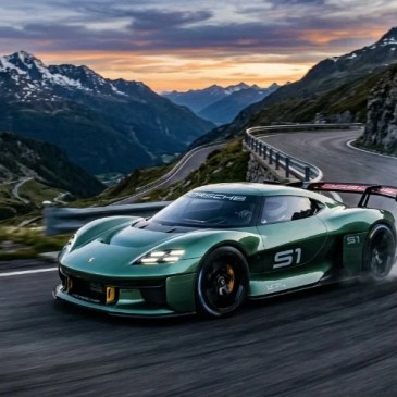Porsche prepara una supercar da 500.000 euro con boxer 8 cilindri