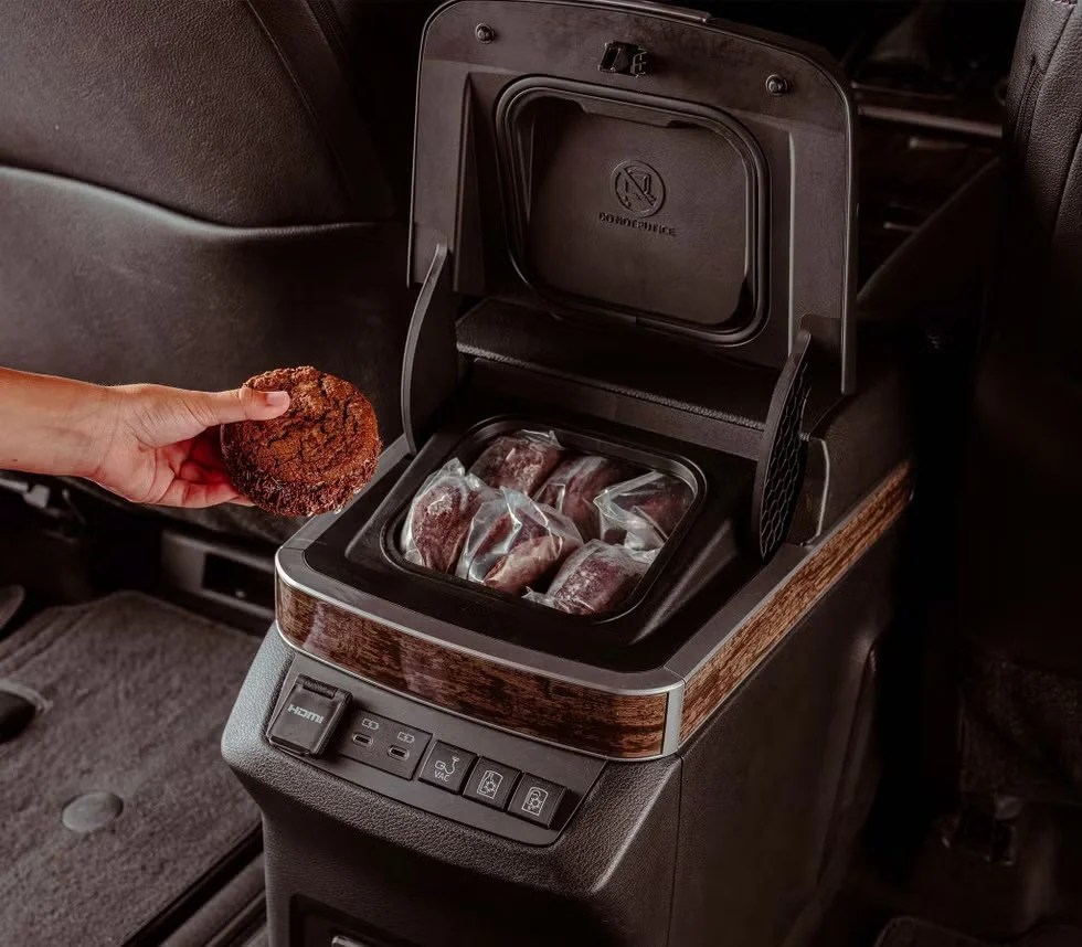 Toyota si inventa un gelato da 86 dollari per promuovere la nuova Sienna