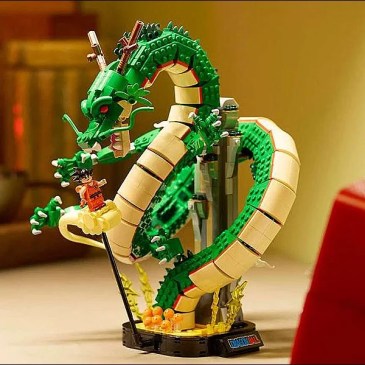 Il set di LEGO che avremmo voluto 30 anni fa- il Drago di Shenron e Goku